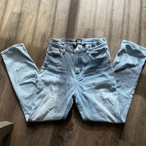 BDG High Waisted Girlfriend Jeans